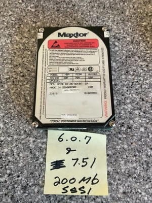 Working Vintage Maxtor 200MB SCSI Hard Drive with System 6.0.7 and 7.5.1