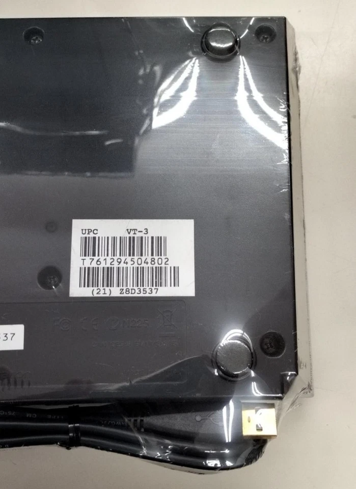 Roland AIRA VT-3 Voice Transformer Effects Processor - Image 4 of 4