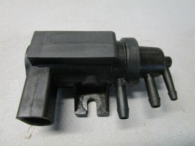 VW CADDY III 3 (2K) 03-10 Magnetventil Unterdruckventil 1K0906627 Druckwandler