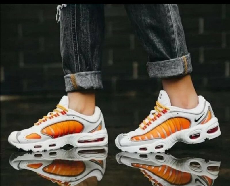 Size 6 Nike Air Max Tailwind 4 White University Gold 19 For Sale Online Ebay