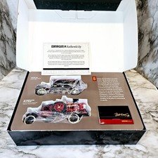 Ertl Signature Edition Deluxe Box Set 1913 Ford Bank Hawkeye Truck Farmall 350