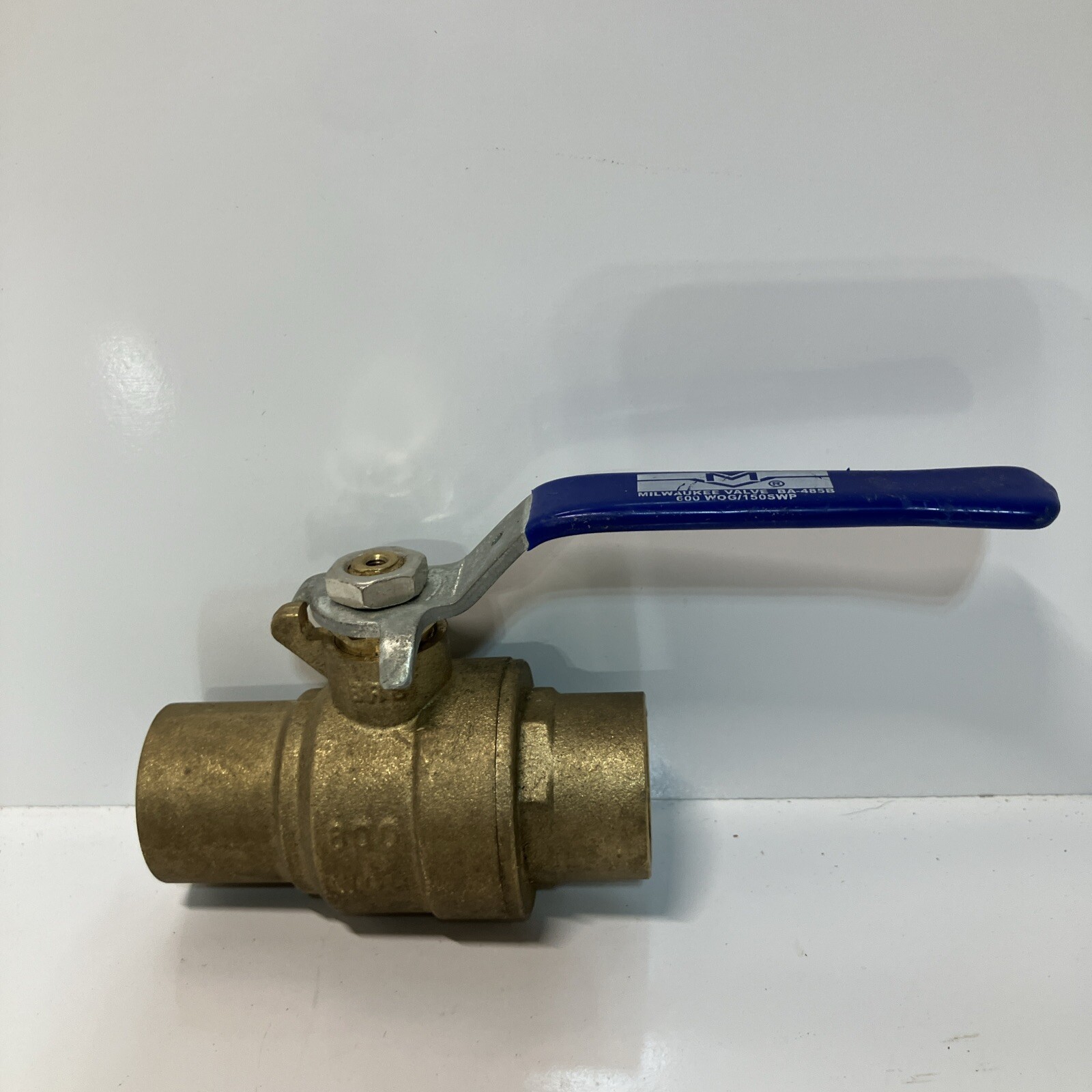 Milwaukee Valve BA-485B 1 1/2" Sweat Brass Ball Valve Inline 600 WOG