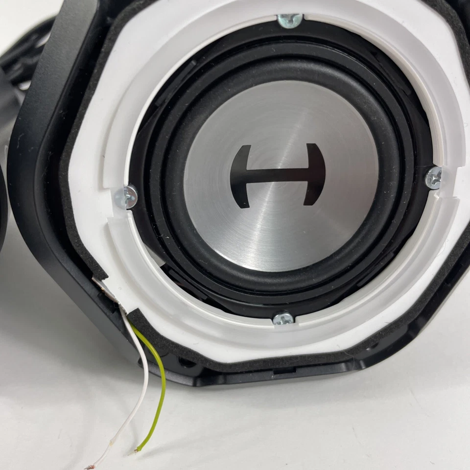 Edifier - G1000 2.0 Bluetooth Gaming Speakers with RGB Lighting Please Read - Image 3 of 4