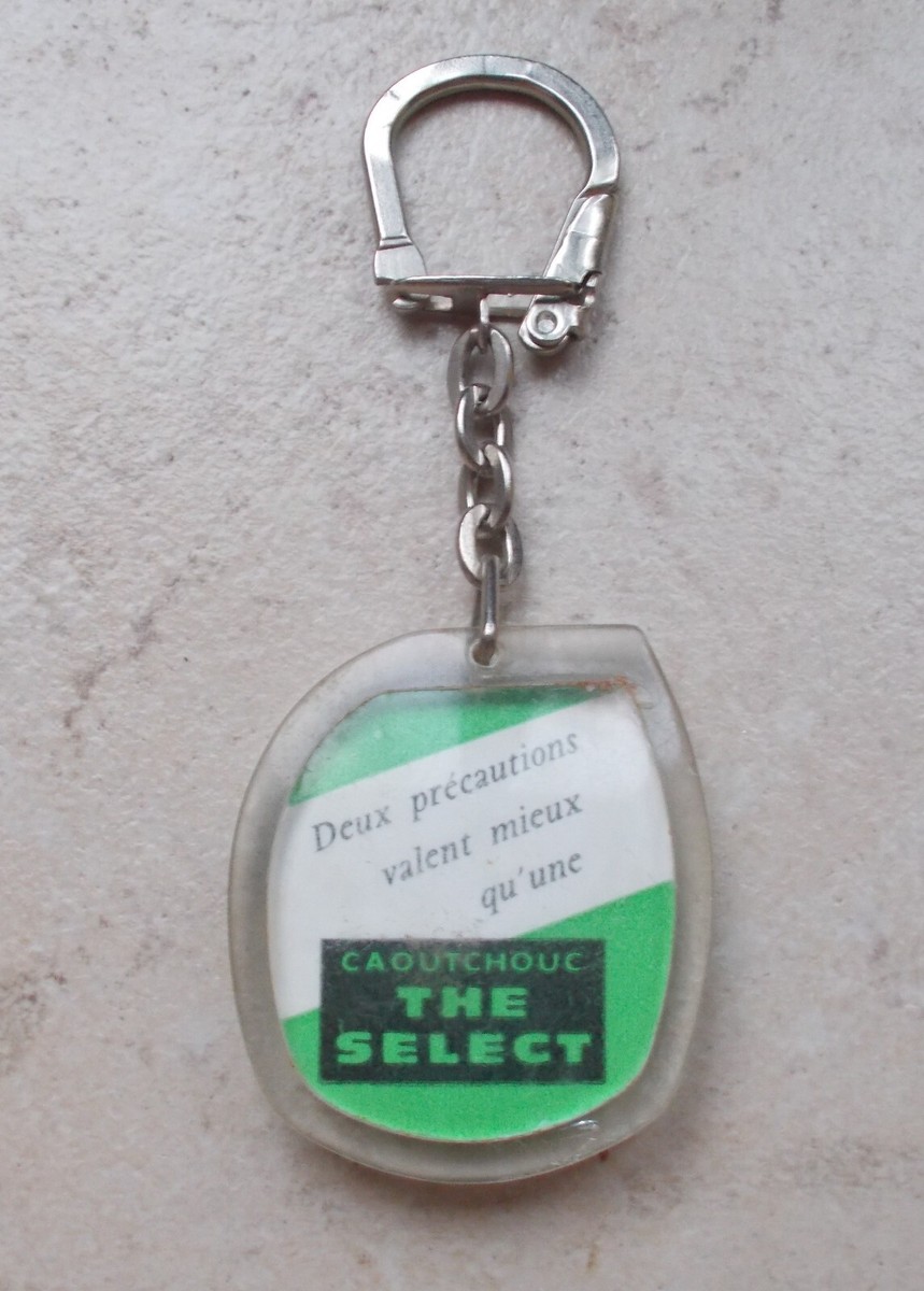 ANCIEN PORTE CLES ,Citroën Station service . Courpiere 63Vintage EUR 9,00 - IT