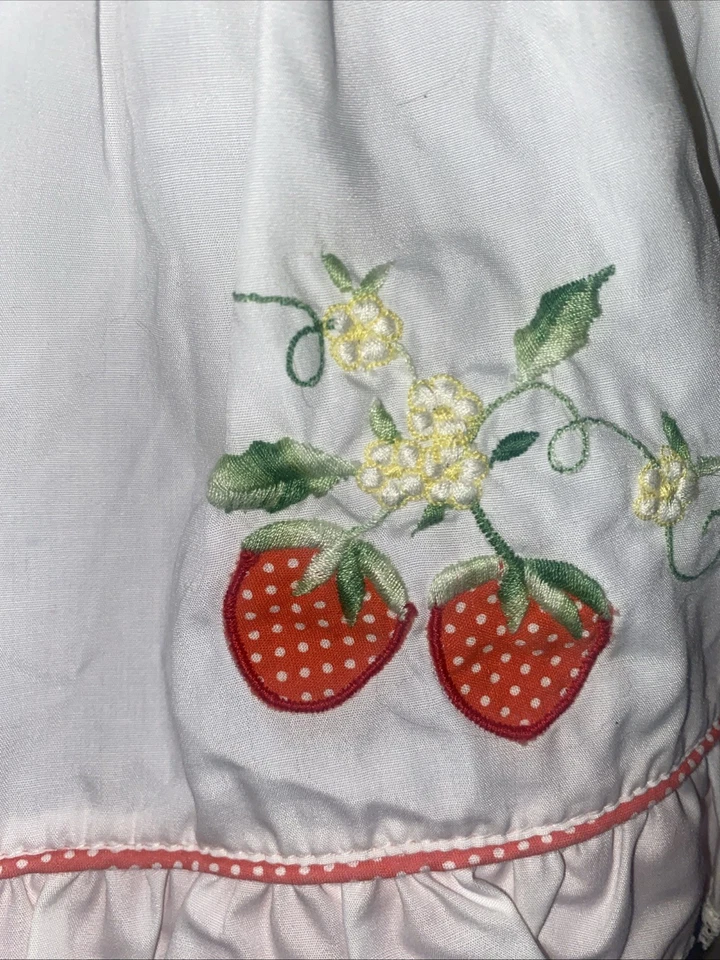Vestido bordado a lunares rojo delantal blanco vintage años 60 70 talla 2 niño pequeño Foto 3 de 4