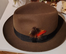 Vintage DOBBS Fifth Avenue New York - Fur Felt Fedora-Classic Iconic Look