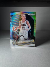 2025 Panini Prizm WNBA Silver Prizm Courtney Vandersloot Chicago Sky #124