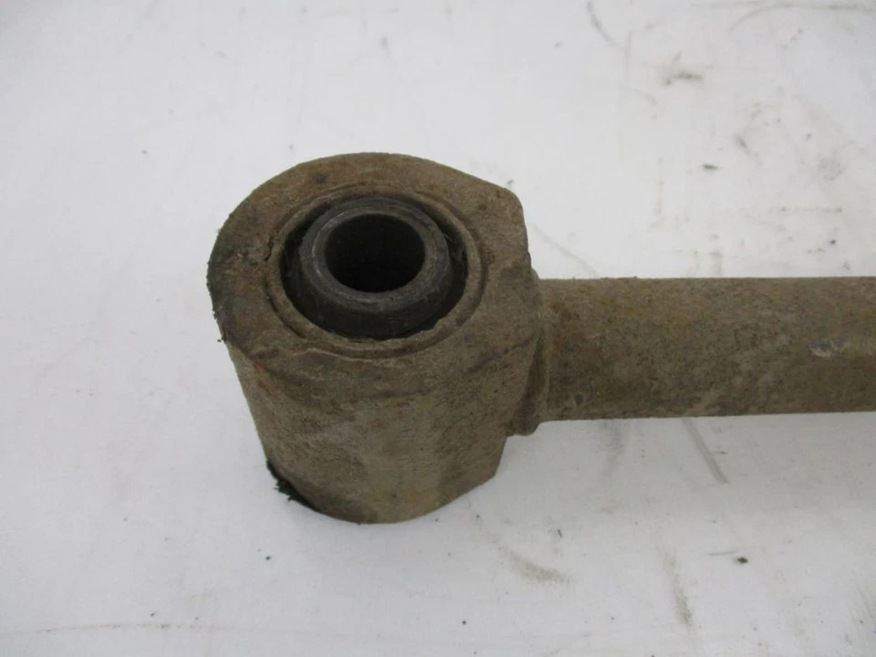 Eje trasero soporte izquierdo se adapta a LAND ROVER DEFENDER 90 STATION WAGON (LD_) - Imagen 2 de 3