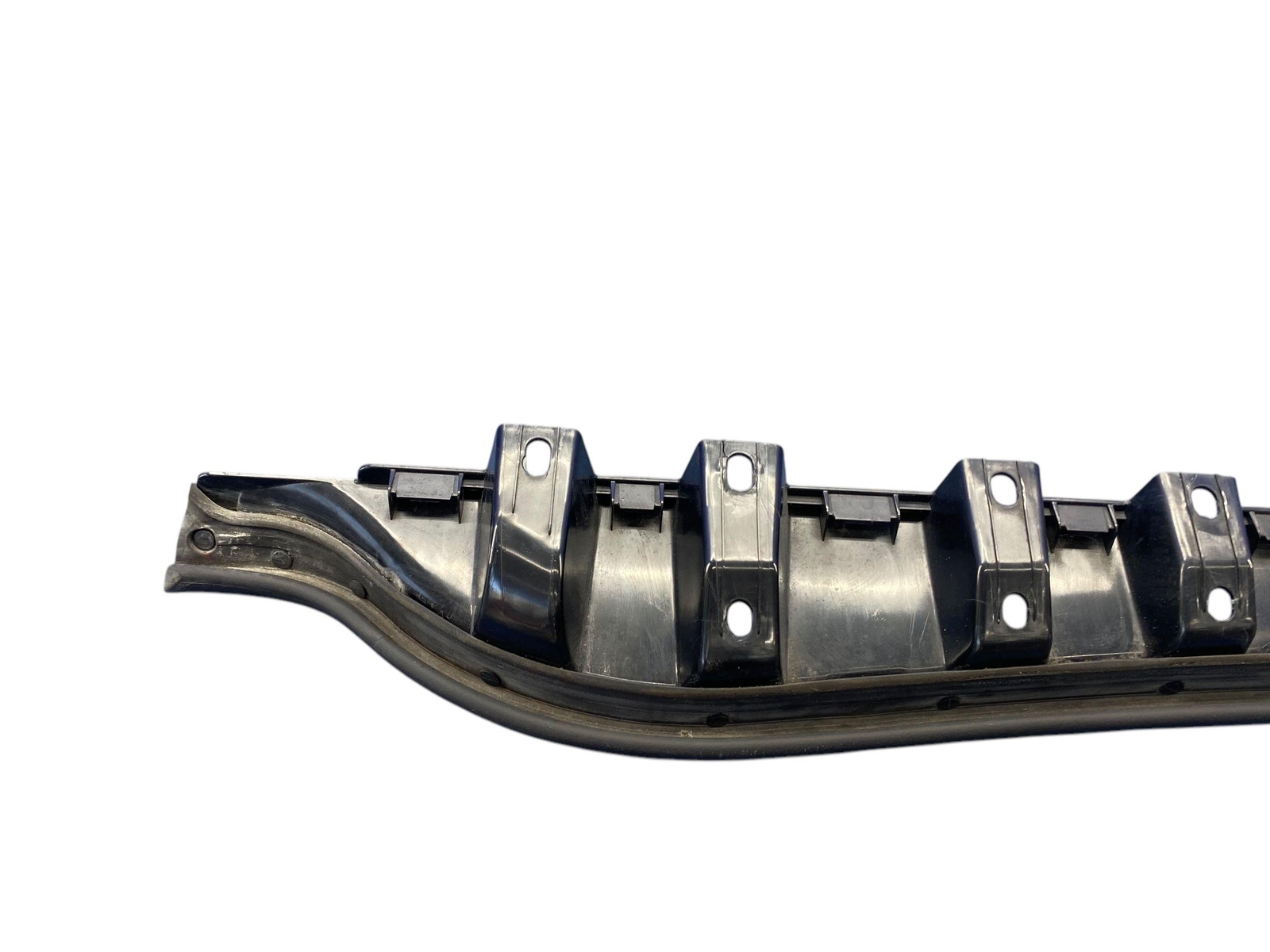 2016-2021 MCLAREN 570S RIGHT SIDE SKIRT ROCKER MOULDING SUPPPORT MOUNT BRACKET