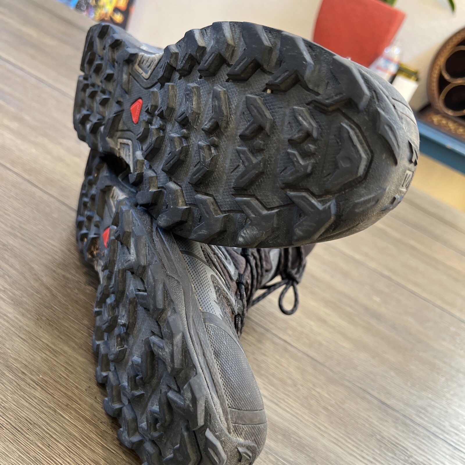 Salomon Men's X Ultra 3 Mid GTX Size 10 Black GoreTex Contagrip Hiking