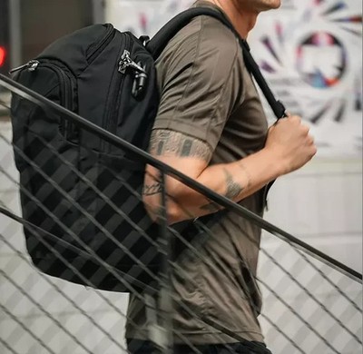 Pacsafe Ultimatesafe 32L Anti-Theft Travel Backpack Black New Old Stock Sample