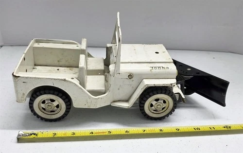 T-112 VINTAGE 60'S TONKA PRESSED STEEL PLOW JEEP