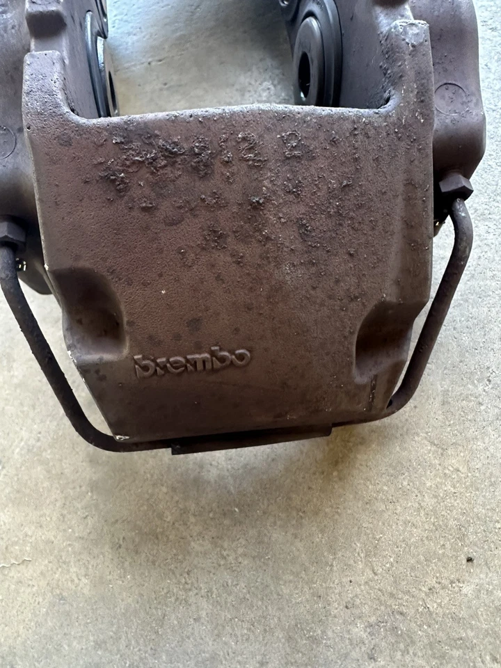 2004-2010 Porsche Cayenne Audi Q7 VW Touareg Brembo 17Z Calipers Front Set OEM - Image 3 of 4