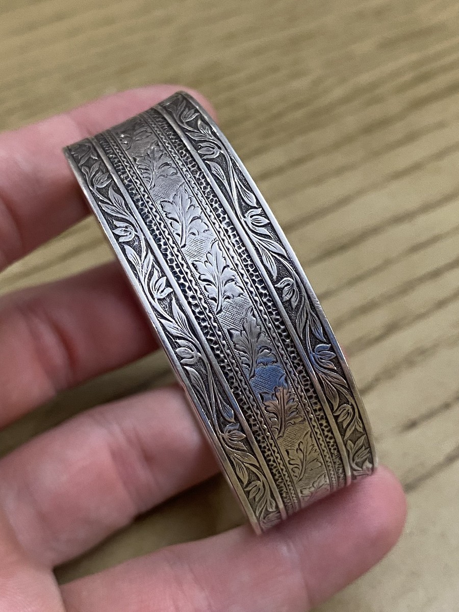 Vintage Sterling Silver 925 Designer Signed S.W Wide Etched