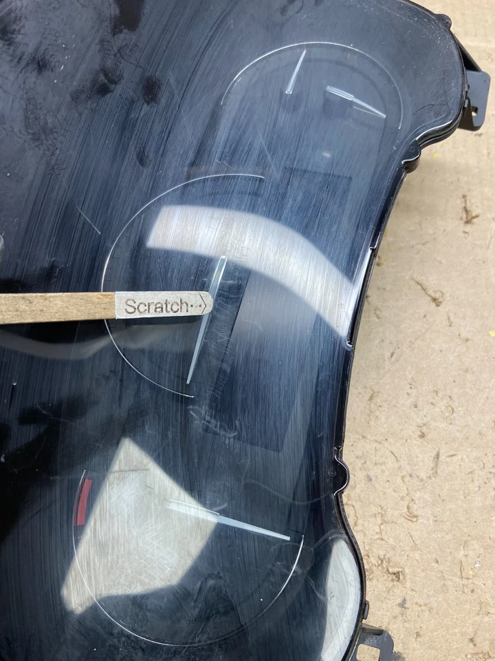 Cadillac XTS 2019 velocímetro cuadro de instrumentos indicadores OEM U4981 DG Foto 2 de 4