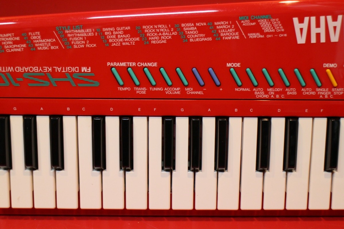 USED Yamaha SHS-10 SHS 10 Synthesizer Shoulder Keyboard U2696