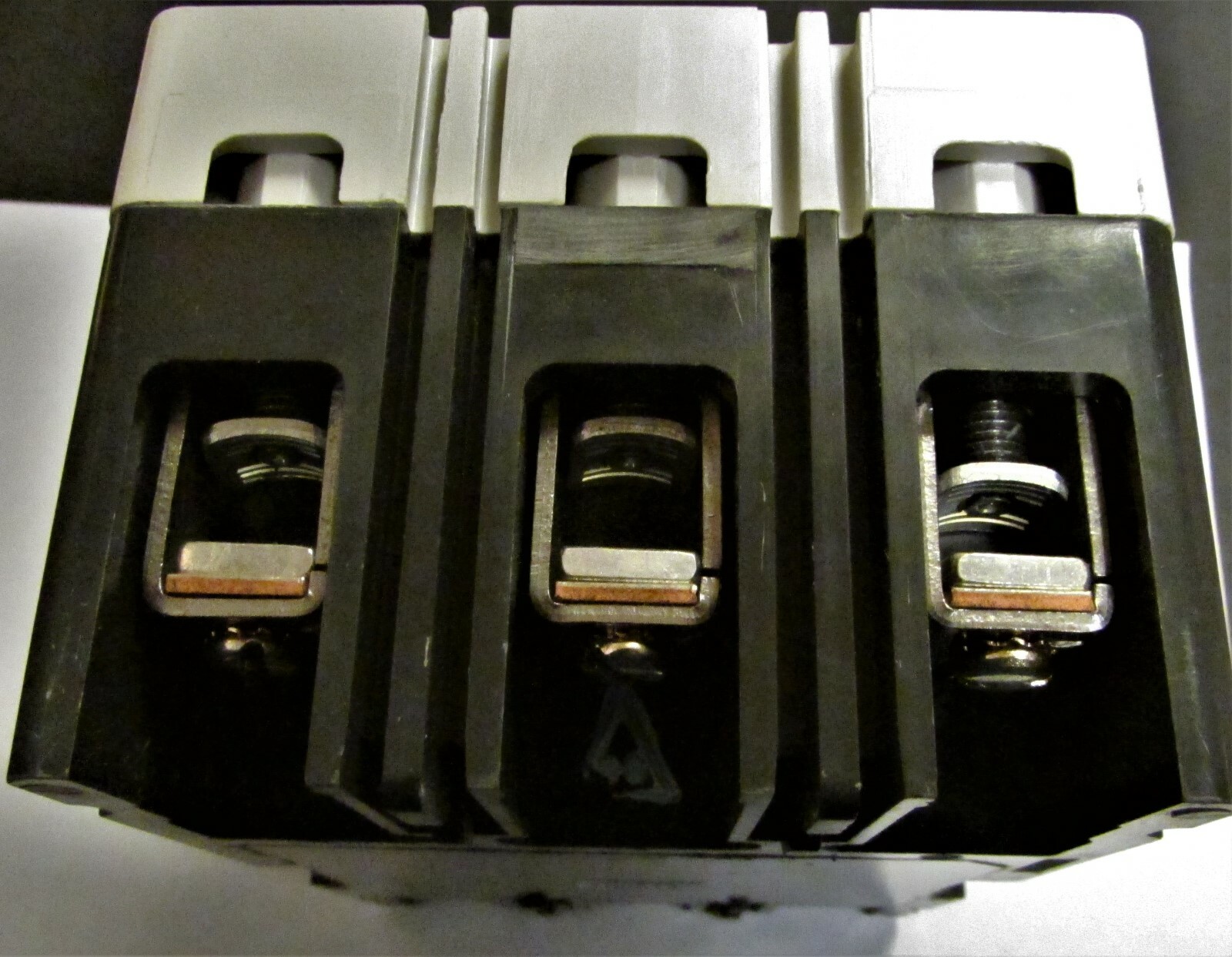 EATON CUTLER HAMMER HMCP007C0S 7AMP Motor Control Breaker Stainless