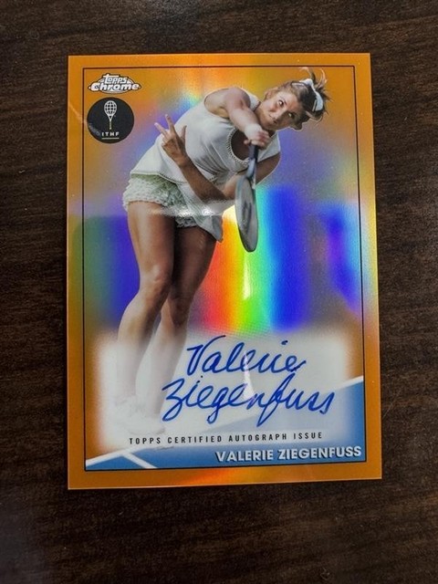 2021 Topps Chrome Orange Refractor Valerie Ziegenfuss Auto /25
