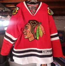 Reebok NHL Chicago Blackhawks Hockey Youth NO Name Jersey Size S/M