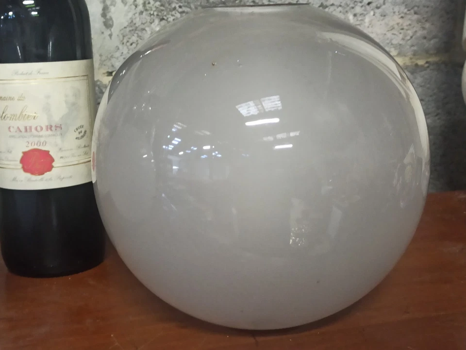 2 globes ancien en verre satiné pour lampe à pétrole - Photo 3/4