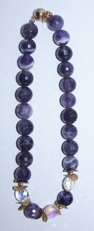 Edelsteincollier Elisabeth Naeem  Amethyst Bergkristall  Kette Magnet     