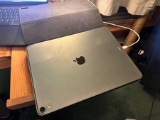 Apple iPad Pro 12.9-inch 3rd generation A1876 256 GB, Wi-Fi, 12.9 in -...
