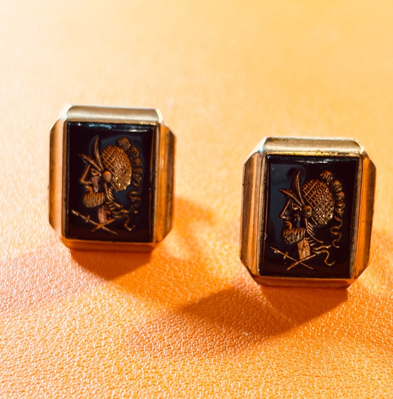 Anson Intaglio Onyx Roman Warrior 12K GF Cuff Links•Dad's Estate Well Loved