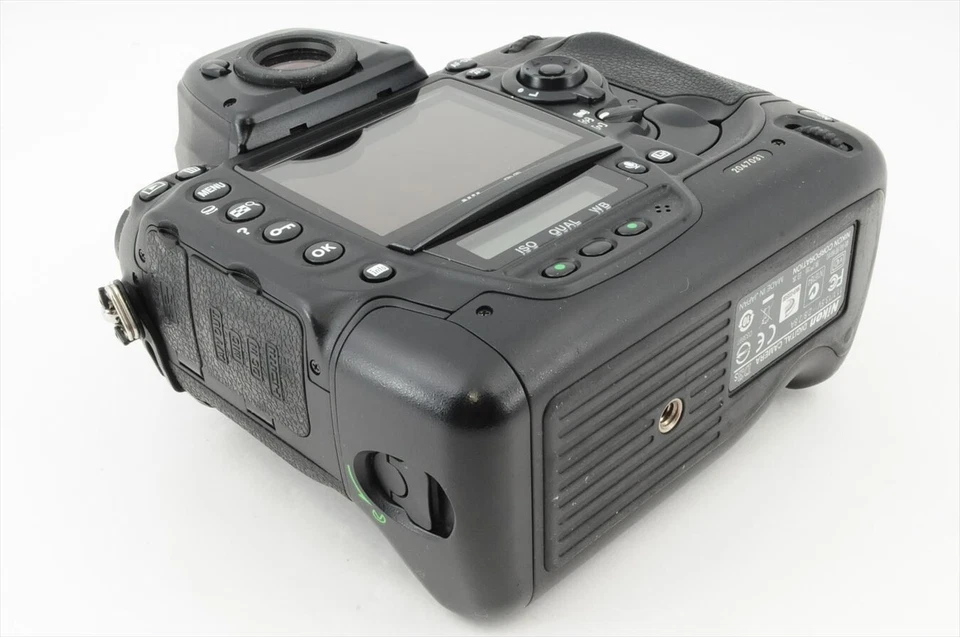 Nikon D D3S Shutter count 18020 Mint From Japan #21960E - Image 4 of 4