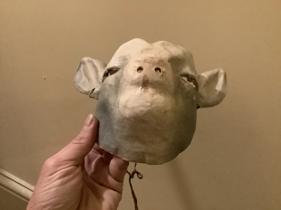 vintage Paper Mache  Cow Costume, unmarked, original string, child size, display - Image 2 of 4