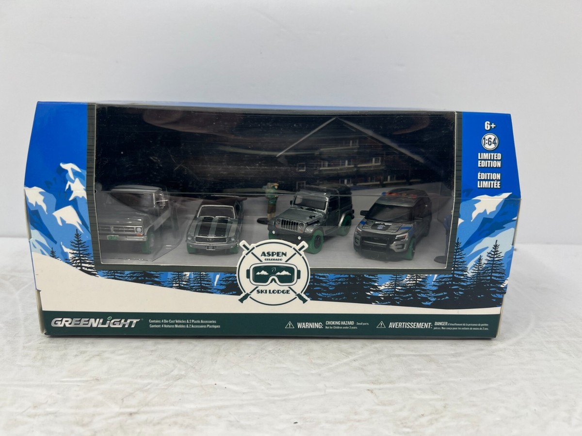 Greenlight Diorama Aspen Colorado Ski Lodge Raw Green Machine