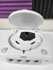 Sega Dreamcast System Console w/ Cables & Controller - *FULLY TESTED* - WORKS!