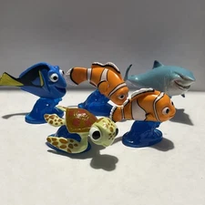 Disney Pixar Finding Nemo Dory PVC Figures Toppers Lot 5 Bruce Shark Squirt