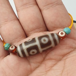Antique 6 Eyes Tibetan Agate Dzi Bead Amulet 36.6mm