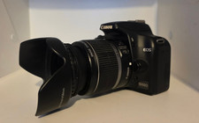 Canon EOS 1000D DSLR Camera With Lens and charger READ DESCRIPTION