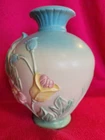 Vintage 1949 Hull Pottery Bow Knot Vase #B-4- 6.5"  USA