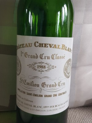 WEINFLASCHE LEER CHATEAU CHEVAL BLANC 1988 TOP BORDEAUX 1er GRAND CRU CLASSÉ