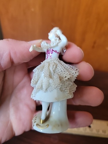 Vtg Sitzendorf Dresden Germany Porcelain Lace Figurine Girl Dancer READ - Picture 11 of 17