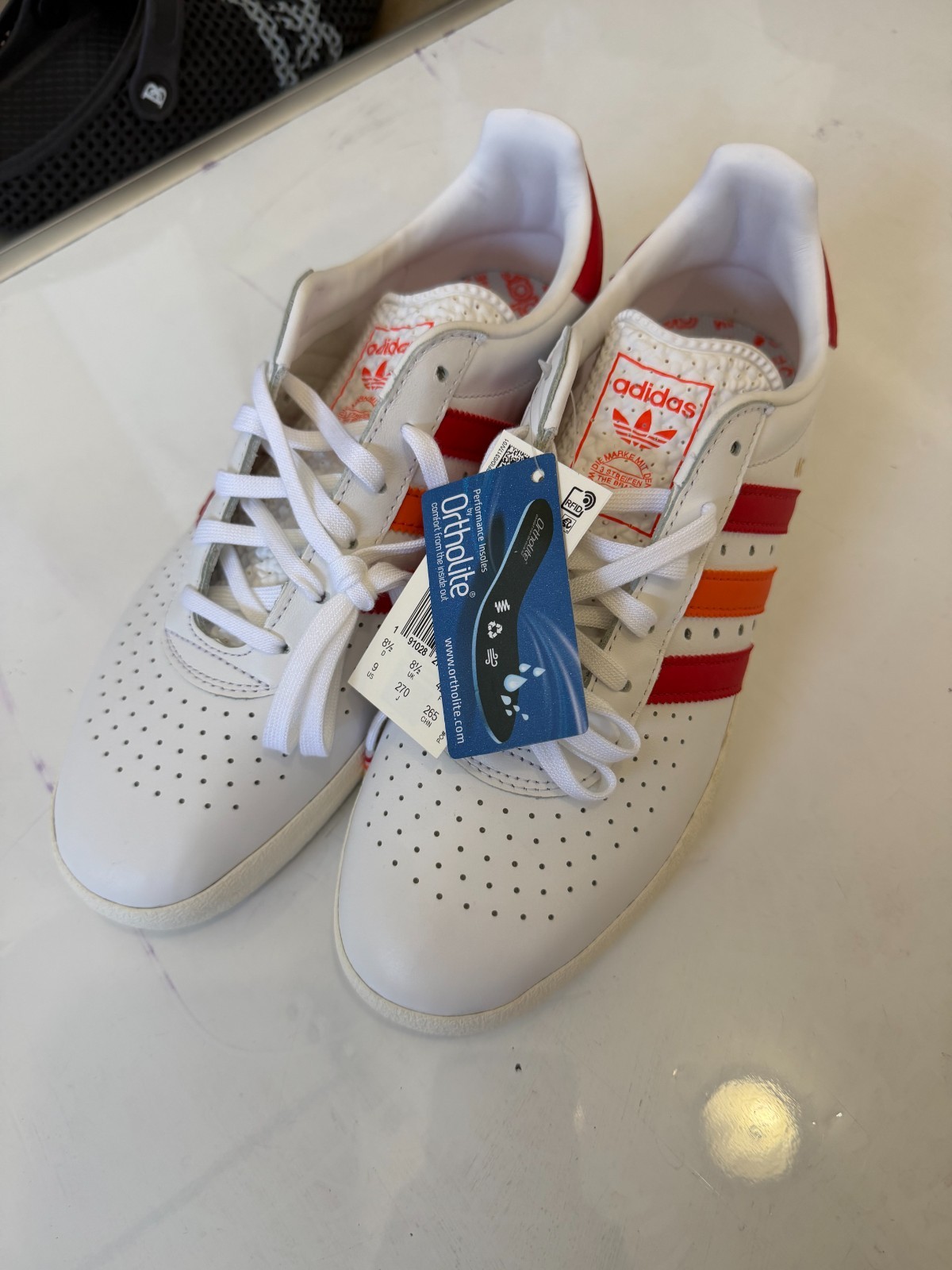 Adidas White Red Orange Low Top Sneakers Mens US 9 