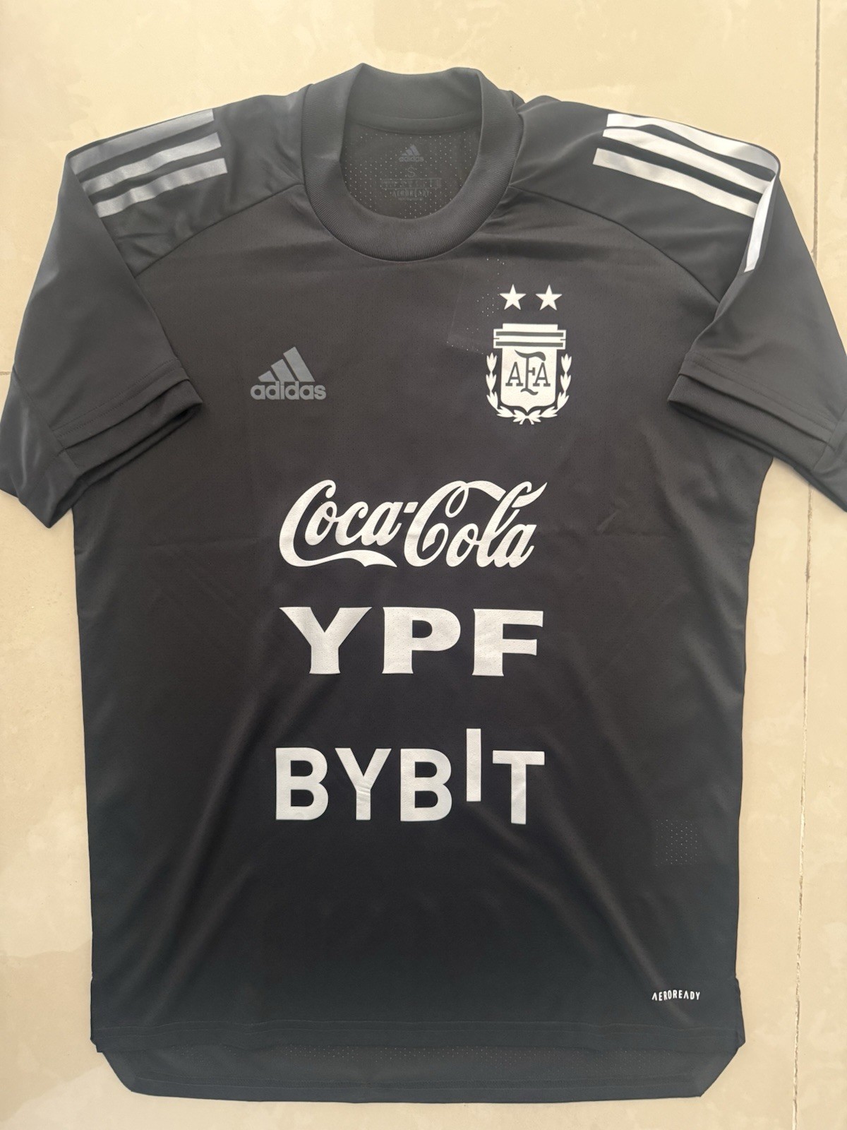 ARGENTINA TRAINING SHIRT 2019-2020 Size S