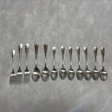 Oneida Distinction Deluxe HH COLONIAL ARTISTRY Stainless Tea Spoons Forks LOT!
