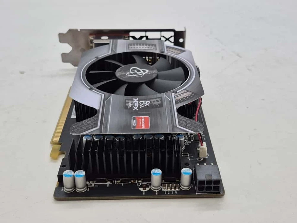 XFX Radeon HD 6770 1GB GDDR5 PCI Express 2.1 Support Graphics Card HD-677X-ZN - Image 4 of 4