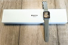 Apple Watch Series 3 - IMMACULATE - Charge lead incl - 38mm Silver/Aluminium.