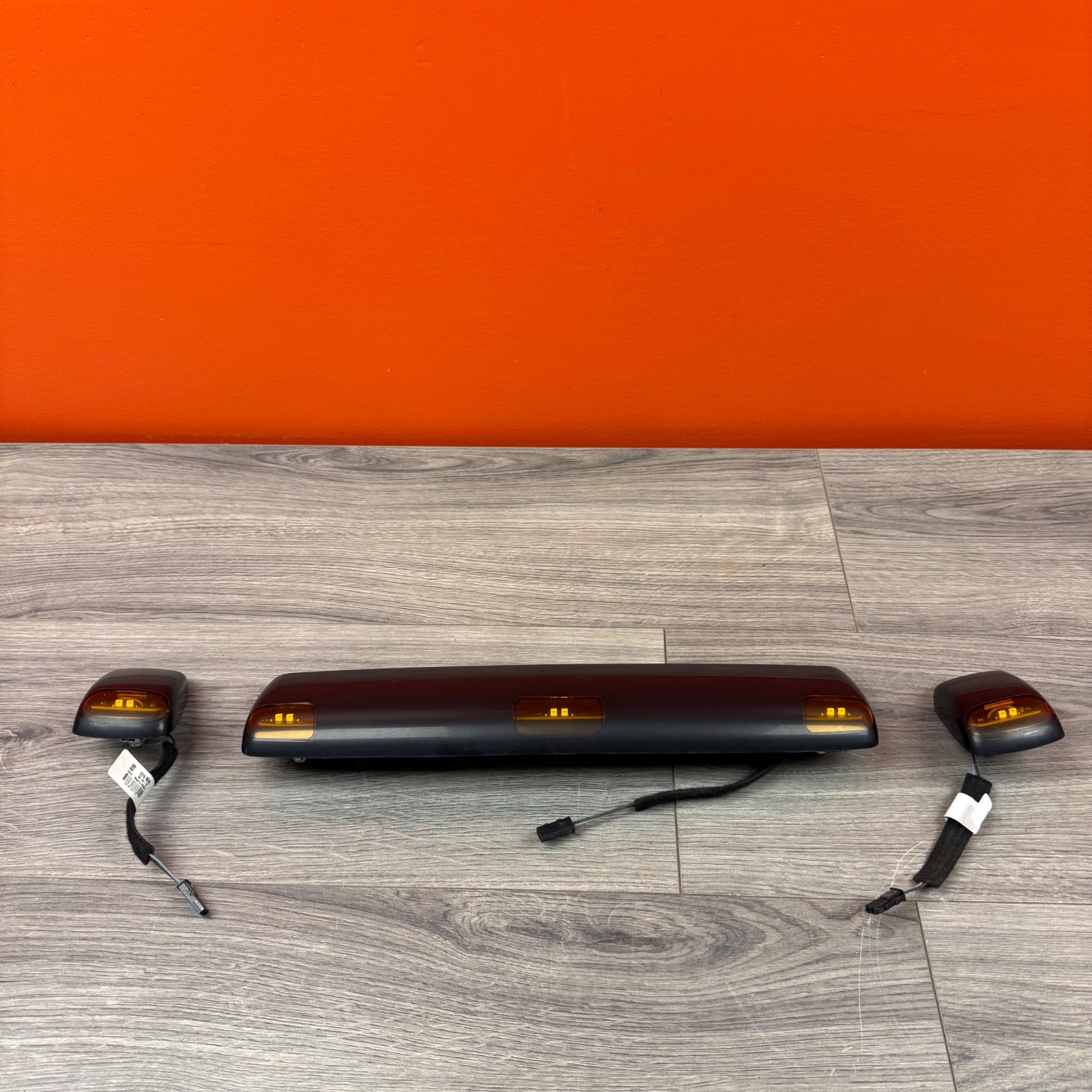 16-19 Silverado Sierra  2500HD 3500HD FACTORY Roof Clearance Lights LED - OEM