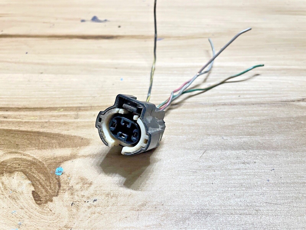 2002 - 2006 mazda mpv connector ac a/c pressure switch