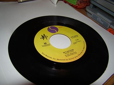 VINTAGE 1978 45 RECORD WITH ROBIN SCOTT SINGING ''M FACTOR'' 7 ''POP MUZIK''