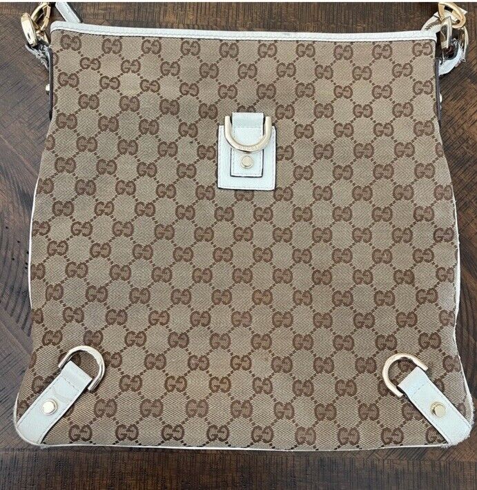 Authentic Monogram Gucci crossbody bag preowned M… - image 3