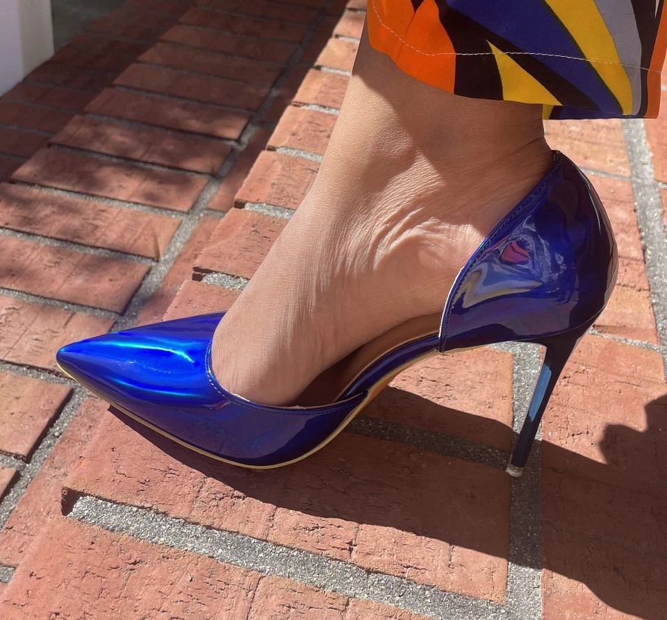 Bomba de punta azul metálico Foto 3 de 4