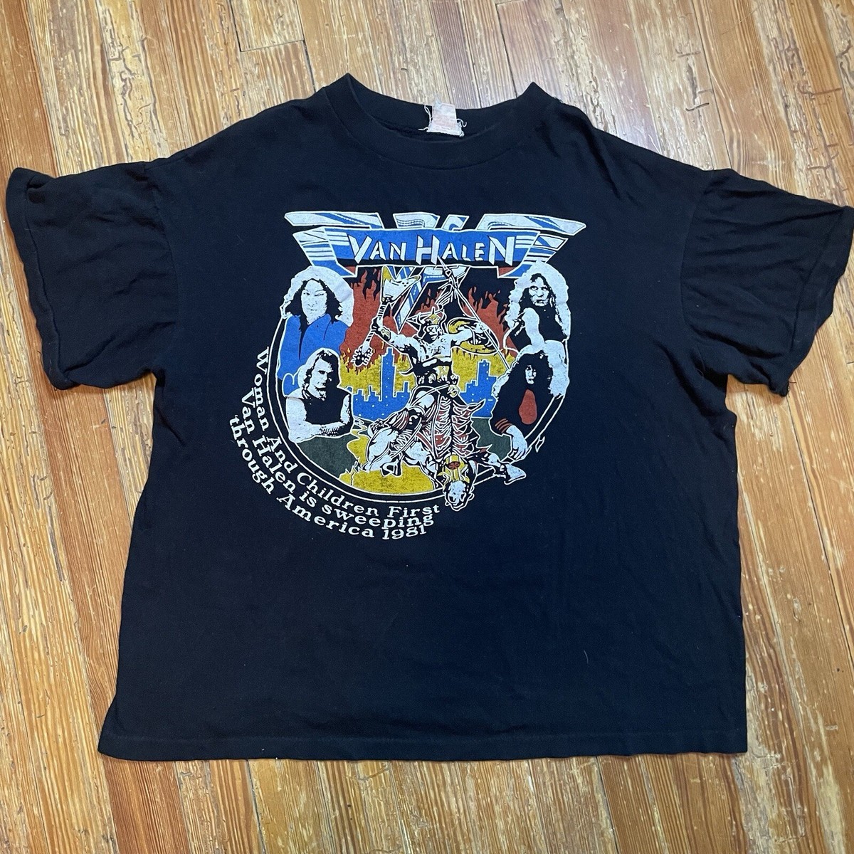 80s VAN HALEN Tour T-shirt ヴィンテージバンドtシャツ Vintage 80s VAN HALEN T Shirt Size Medium Band Tour Metal