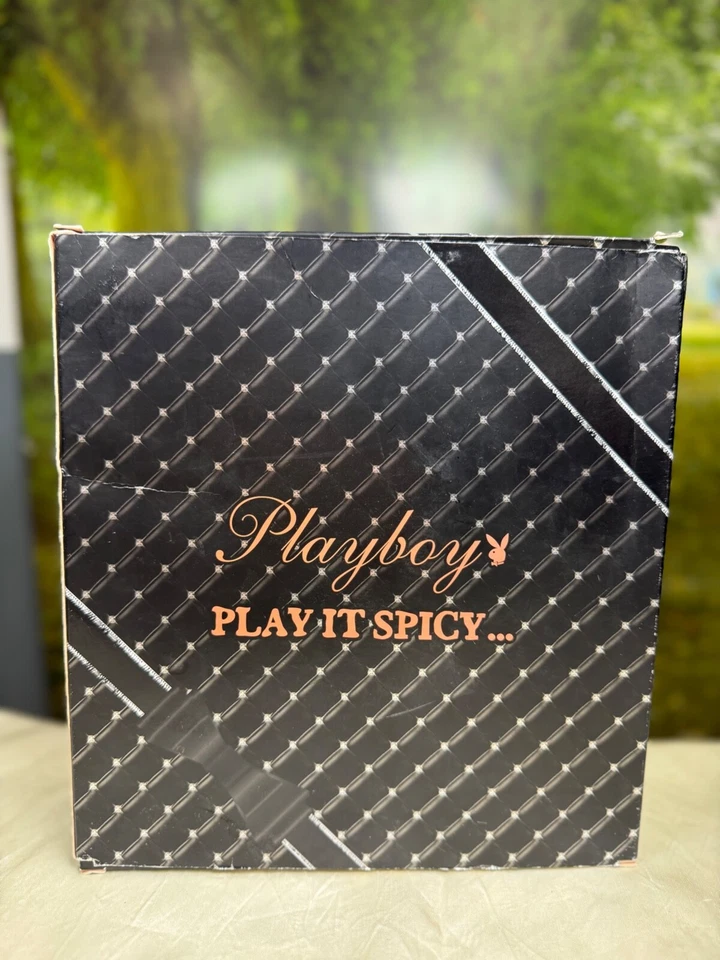 PLAY IT SPICY BY PLAYBOY 30ML EDT SPRAY, 75ML LOCIÓN CORPORAL (NUEVO CON CAJA) Foto 3 de 3