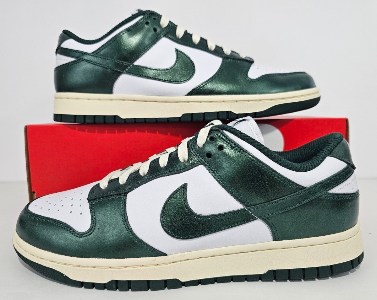 Nike W Dunk Low Vintage Green DQ8580-100 Women Sz 10.5 Mens Sz 9